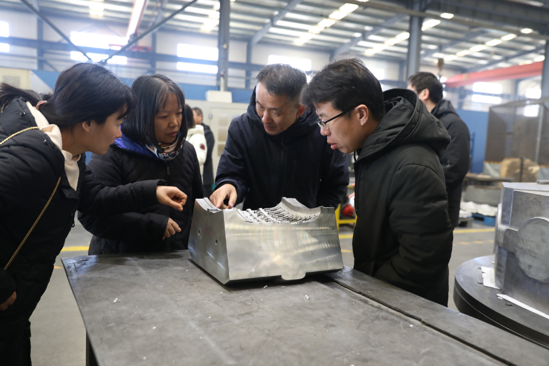 山東職業學院“博士科研工作站”落戶墾利，助力新材料技術推廣服務