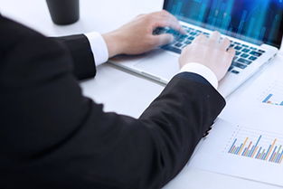 報考初級會計職稱考試是否需要工作年限？